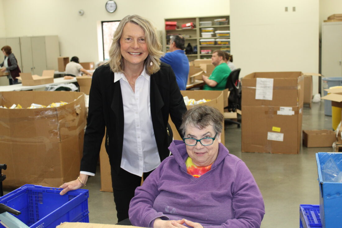 Cottonwood CEO retiring after more than three decades; associates